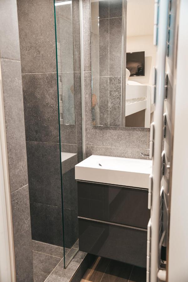 Cosy Appartement- 2 Slaapkamers Schuin Zeezicht Met Garage Knokke-Heist Luaran gambar