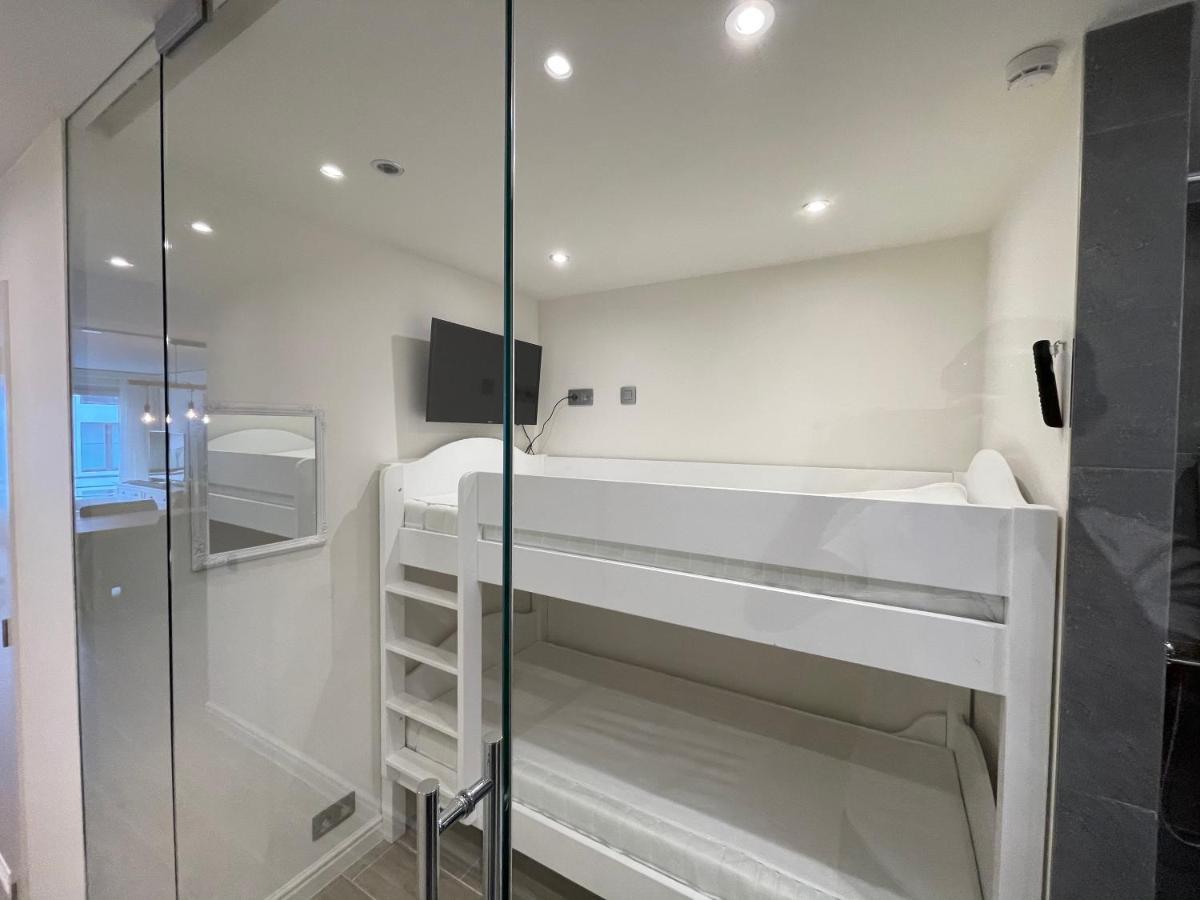Cosy Appartement- 2 Slaapkamers Schuin Zeezicht Met Garage Knokke-Heist Luaran gambar